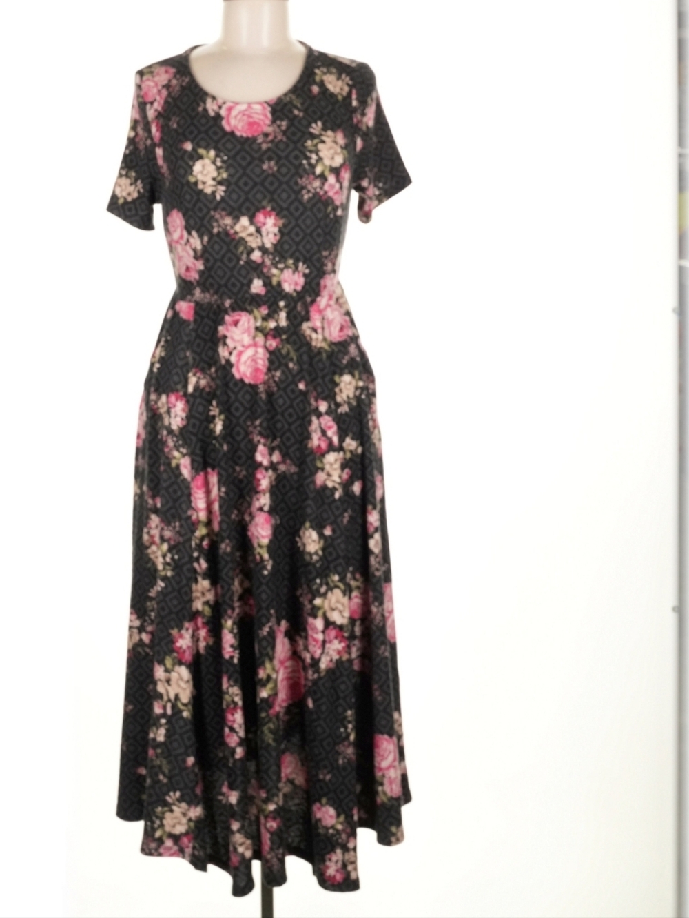 Torrid Medium Plus 00 Floral Dress With Pockets